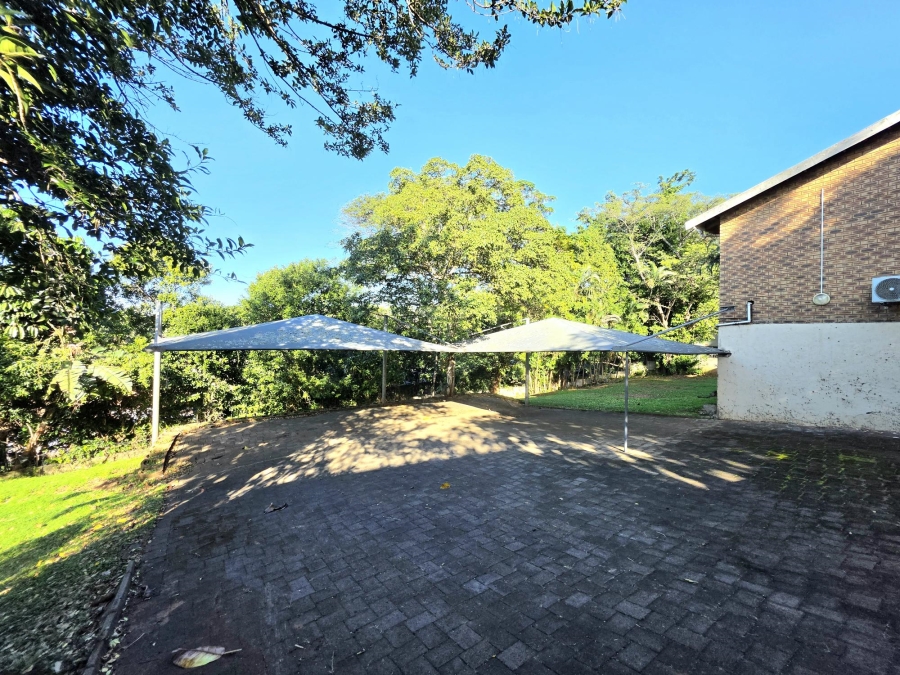 To Let 5 Bedroom Property for Rent in Yellowwood Park KwaZulu-Natal