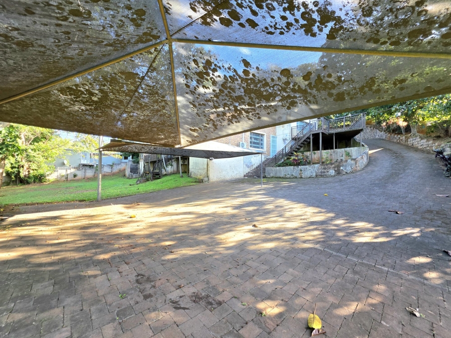 To Let 5 Bedroom Property for Rent in Yellowwood Park KwaZulu-Natal