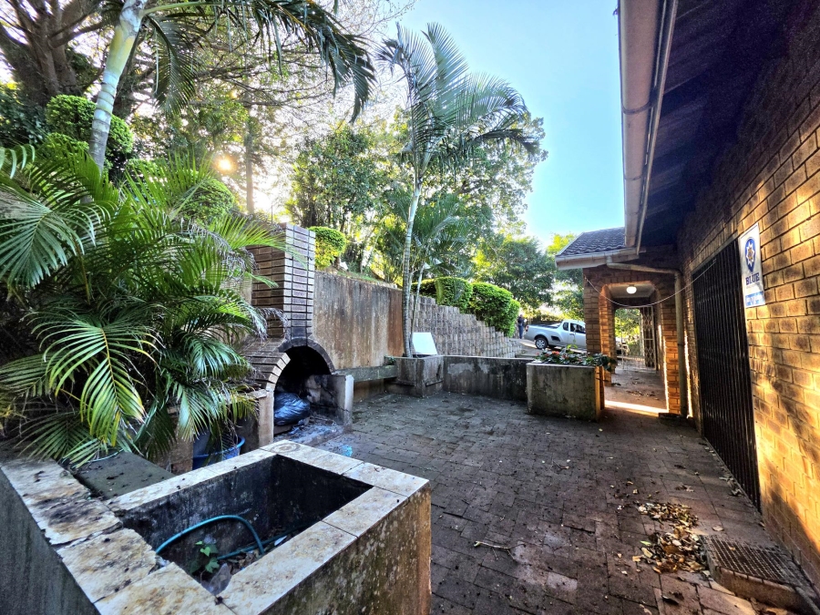 To Let 5 Bedroom Property for Rent in Yellowwood Park KwaZulu-Natal