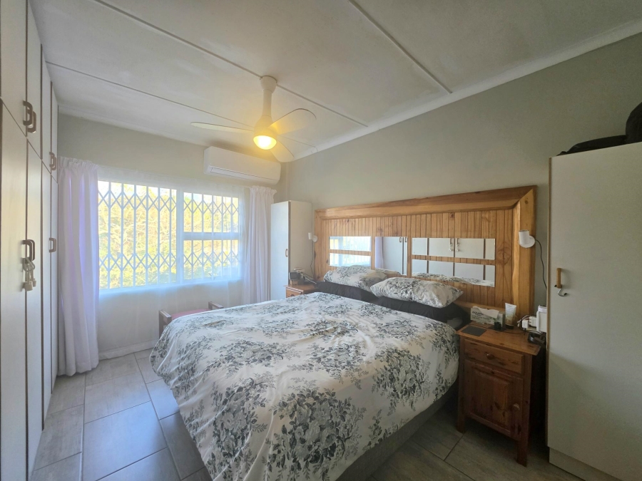 To Let 3 Bedroom Property for Rent in Amanzimtoti KwaZulu-Natal