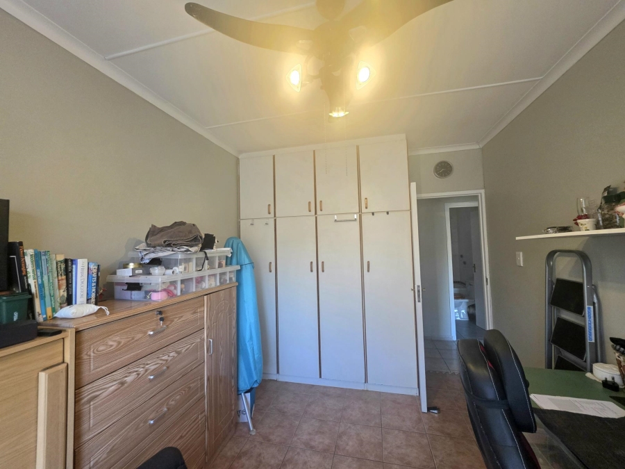 To Let 3 Bedroom Property for Rent in Amanzimtoti KwaZulu-Natal