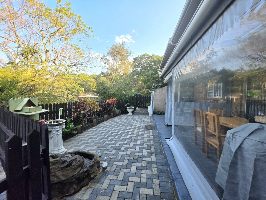 To Let 3 Bedroom Property for Rent in Amanzimtoti KwaZulu-Natal