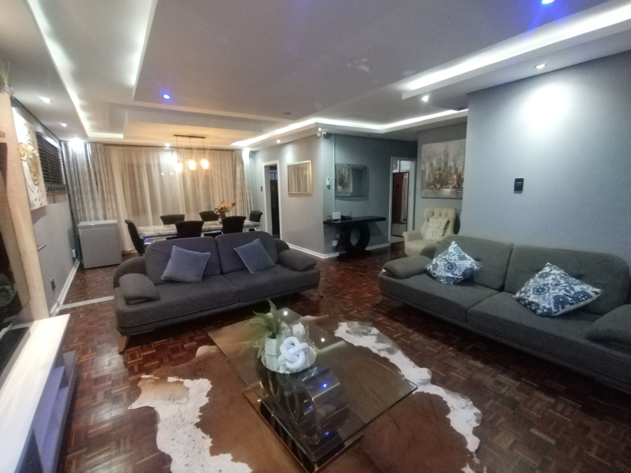 4 Bedroom Property for Sale in Yellowwood Park KwaZulu-Natal