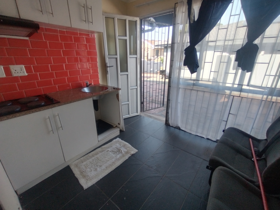 4 Bedroom Property for Sale in Yellowwood Park KwaZulu-Natal