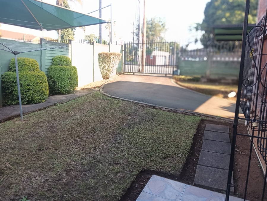 To Let 2 Bedroom Property for Rent in Prestbury KwaZulu-Natal