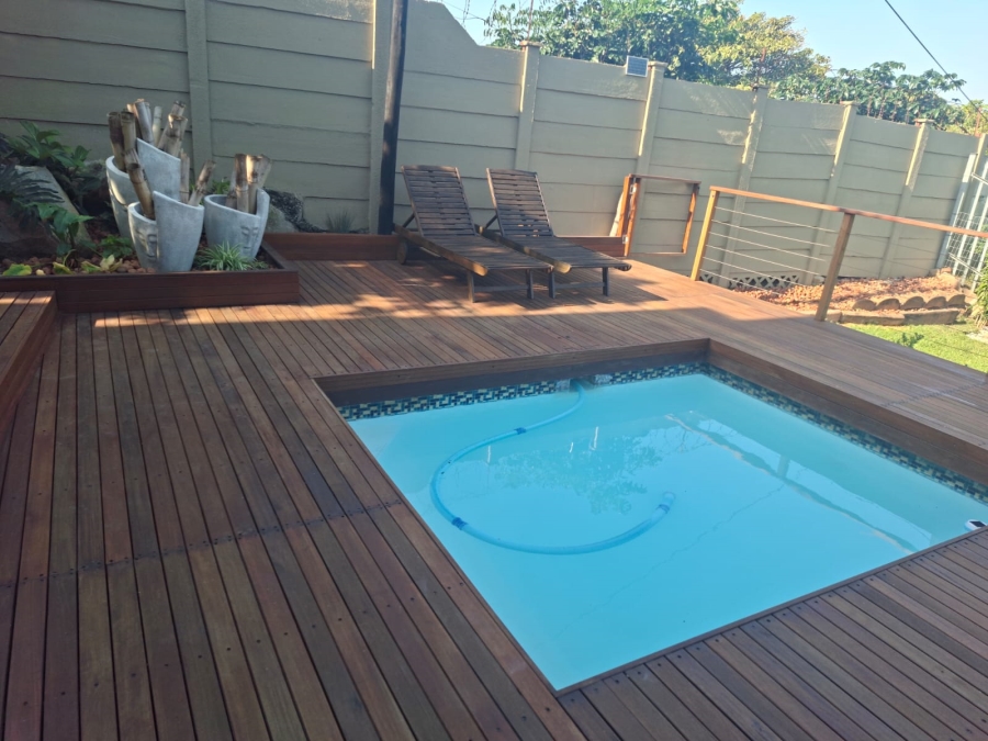 5 Bedroom Property for Sale in Ramsgate KwaZulu-Natal