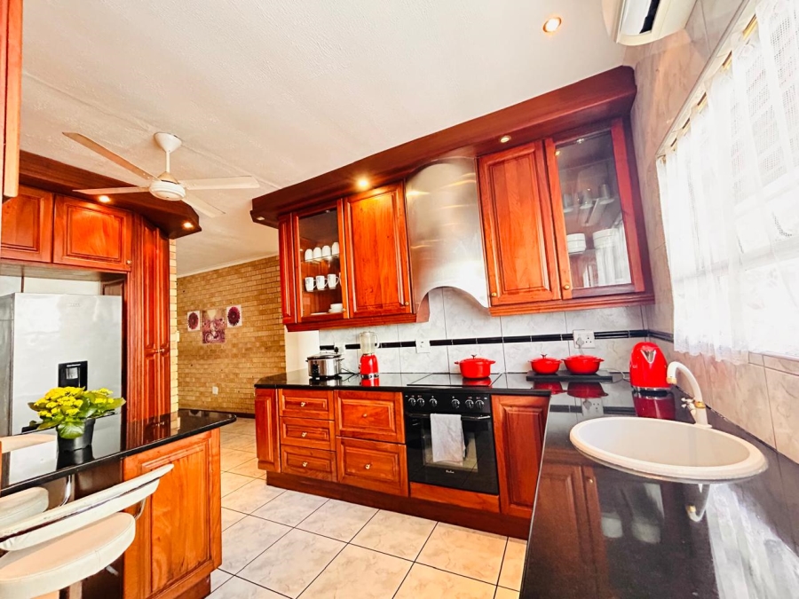 3 Bedroom Property for Sale in Meer En See KwaZulu-Natal