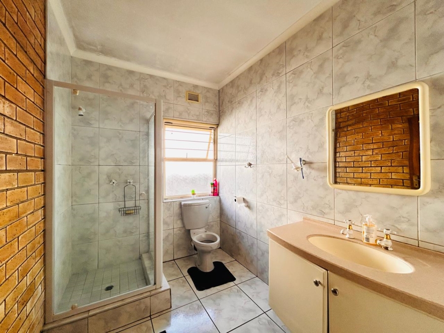 3 Bedroom Property for Sale in Meer En See KwaZulu-Natal