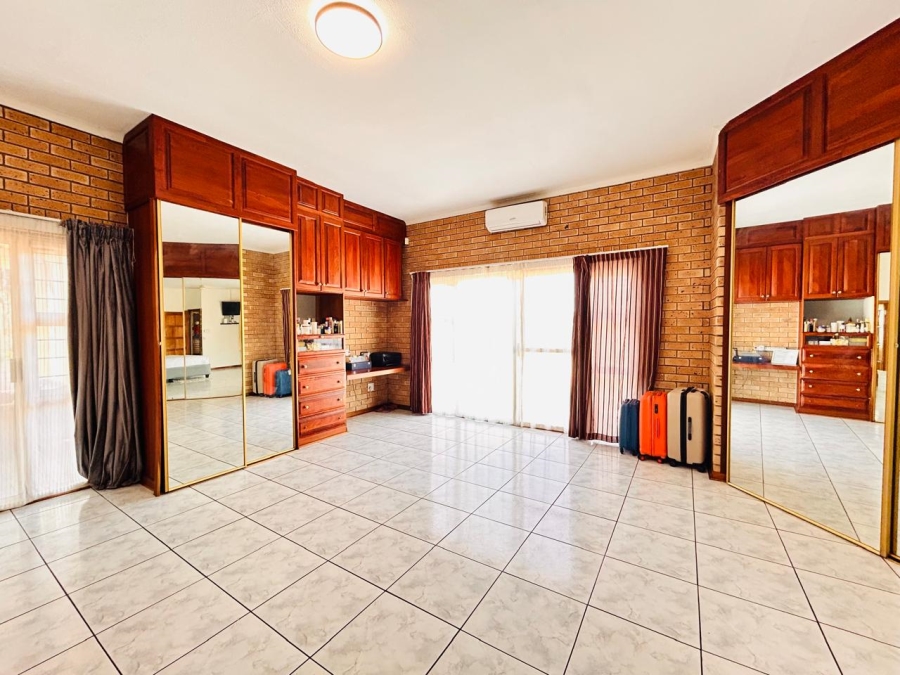 3 Bedroom Property for Sale in Meer En See KwaZulu-Natal
