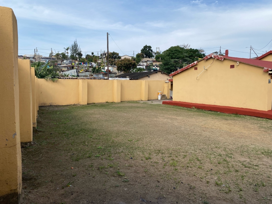 4 Bedroom Property for Sale in Umlazi L KwaZulu-Natal