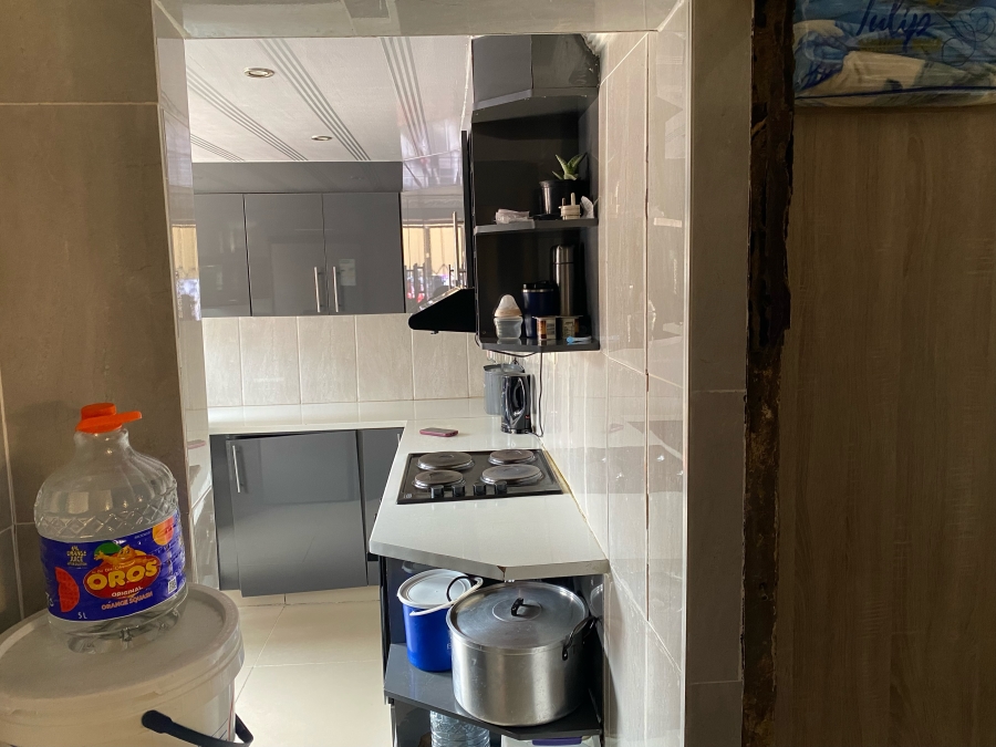 4 Bedroom Property for Sale in Umlazi L KwaZulu-Natal