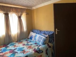 4 Bedroom Property for Sale in Umlazi L KwaZulu-Natal