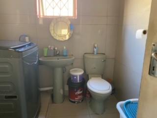4 Bedroom Property for Sale in Umlazi L KwaZulu-Natal