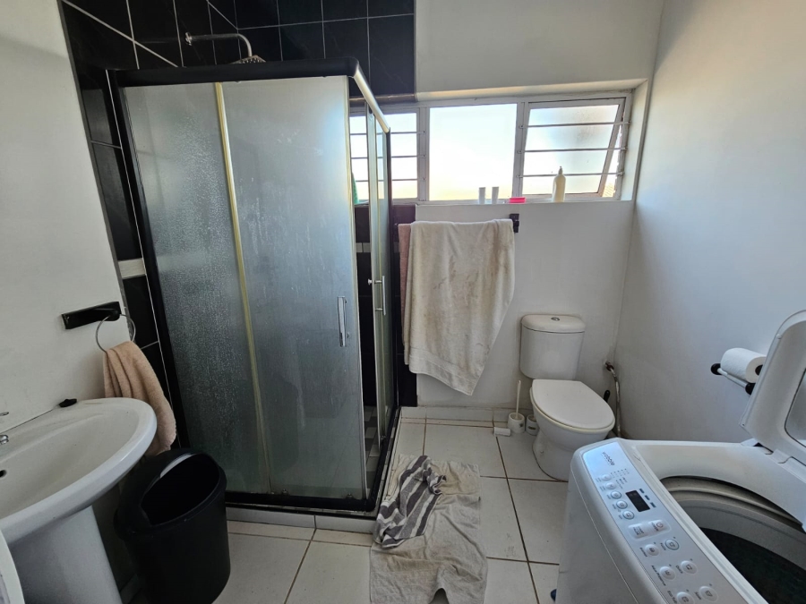 10 Bedroom Property for Sale in Amanzimtoti KwaZulu-Natal