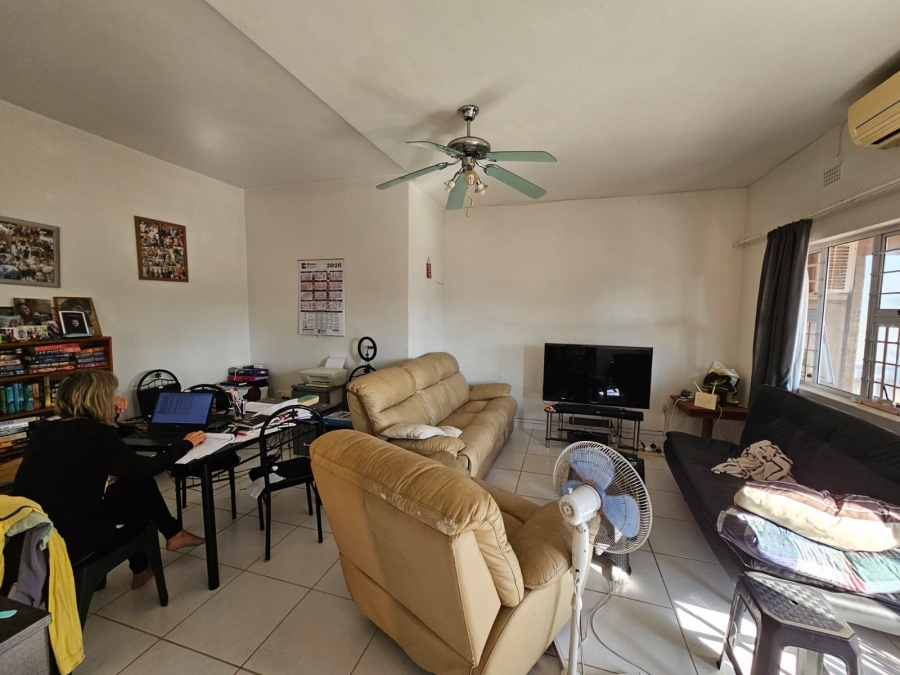 10 Bedroom Property for Sale in Amanzimtoti KwaZulu-Natal