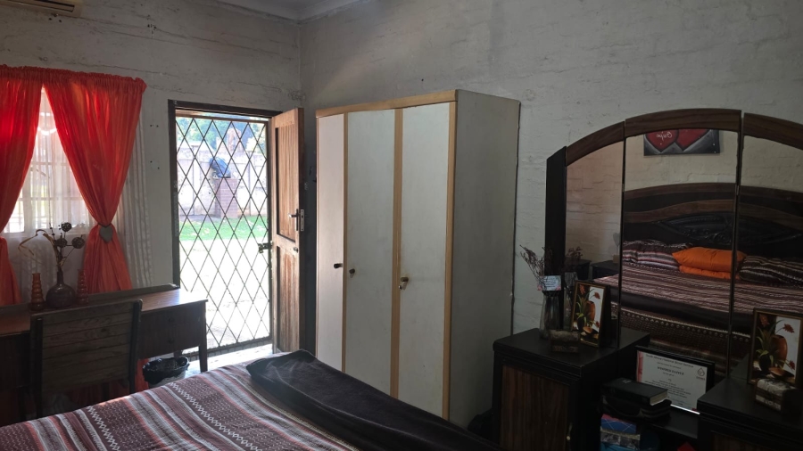 4 Bedroom Property for Sale in Lester Park KwaZulu-Natal
