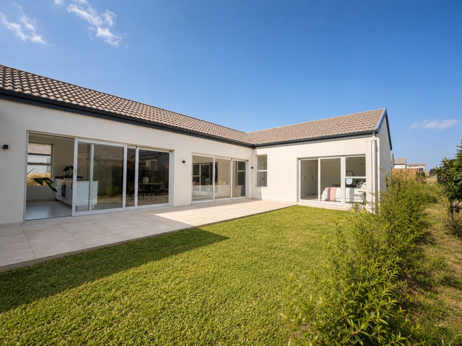 3 Bedroom Property for Sale in Sheffield Beach KwaZulu-Natal