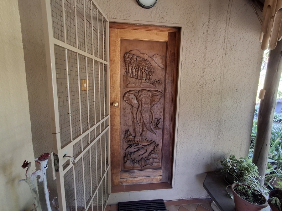 3 Bedroom Property for Sale in Signal Hill KwaZulu-Natal