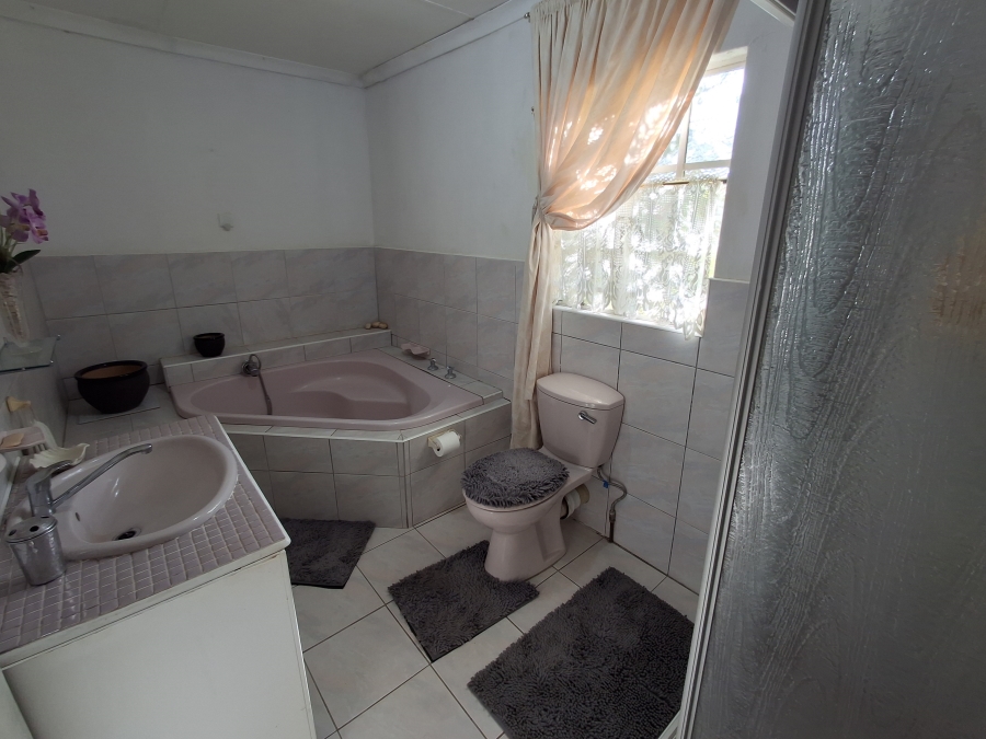 3 Bedroom Property for Sale in Signal Hill KwaZulu-Natal