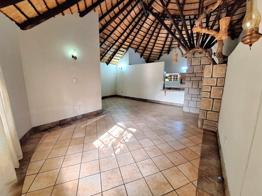 To Let 4 Bedroom Property for Rent in Newcastle Rural KwaZulu-Natal