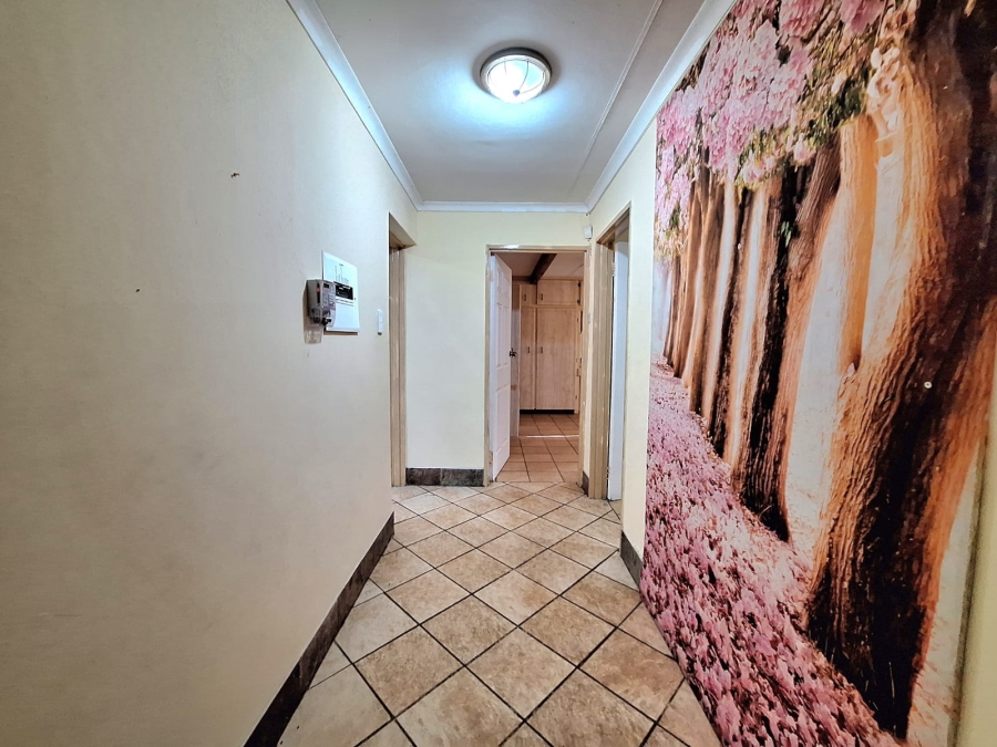 To Let 4 Bedroom Property for Rent in Newcastle Rural KwaZulu-Natal
