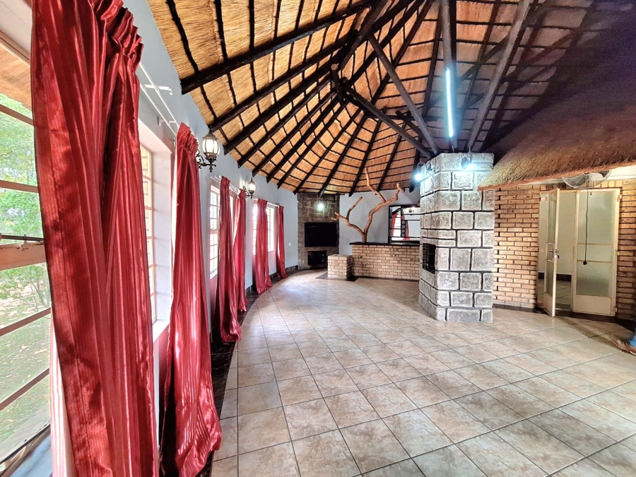 To Let 4 Bedroom Property for Rent in Newcastle Rural KwaZulu-Natal