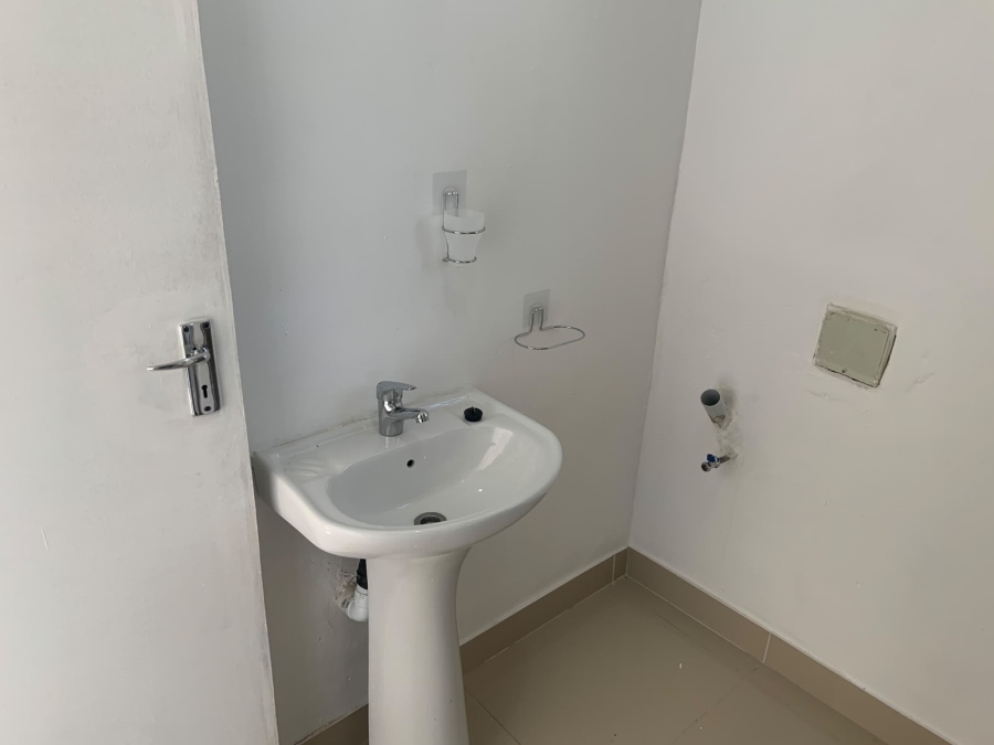 To Let 3 Bedroom Property for Rent in Reservoir Hills KwaZulu-Natal