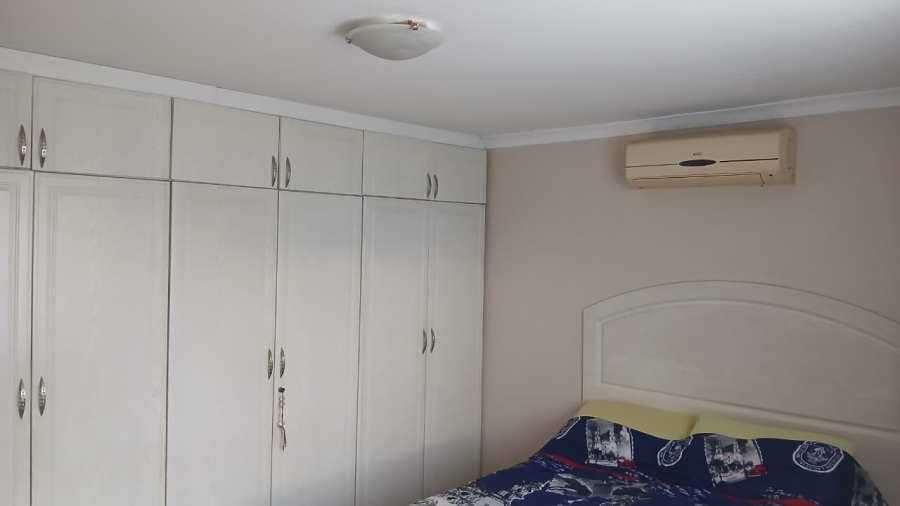 2 Bedroom Property for Sale in Clayfield KwaZulu-Natal