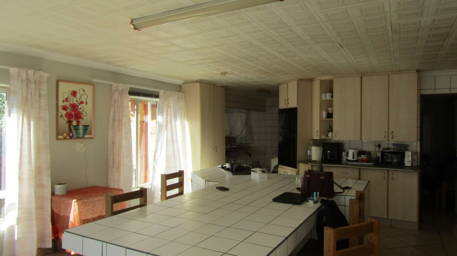 To Let 3 Bedroom Property for Rent in Amanzimtoti KwaZulu-Natal