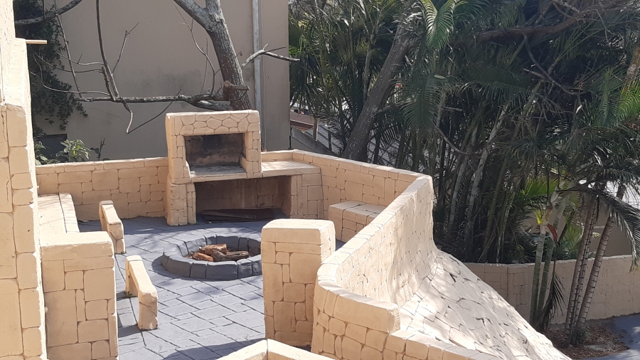3 Bedroom Property for Sale in Amanzimtoti KwaZulu-Natal