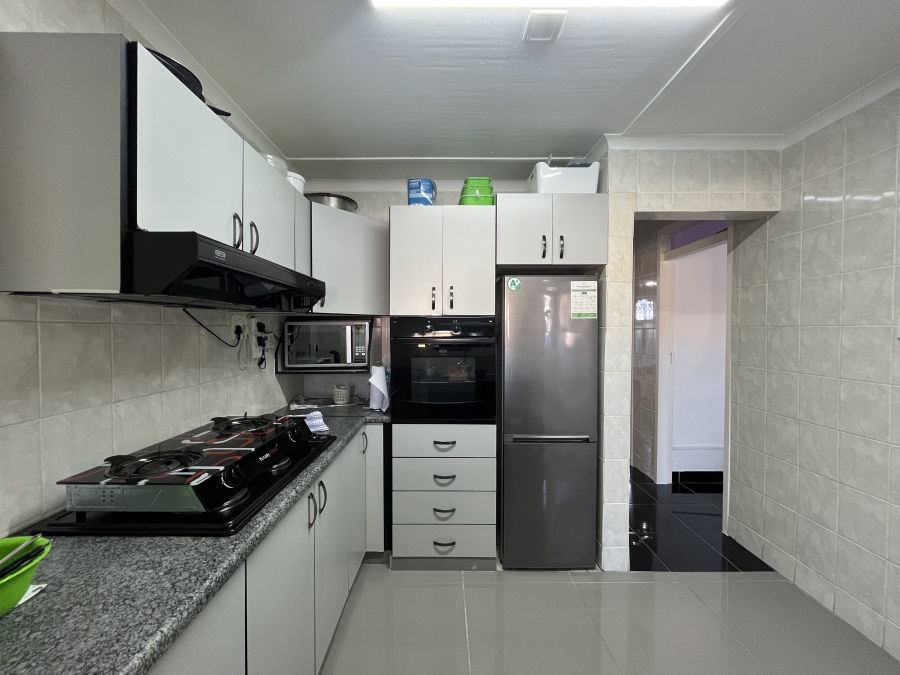 2 Bedroom Property for Sale in Sunford KwaZulu-Natal