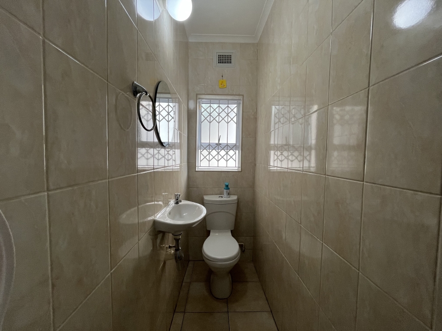 2 Bedroom Property for Sale in Sunford KwaZulu-Natal