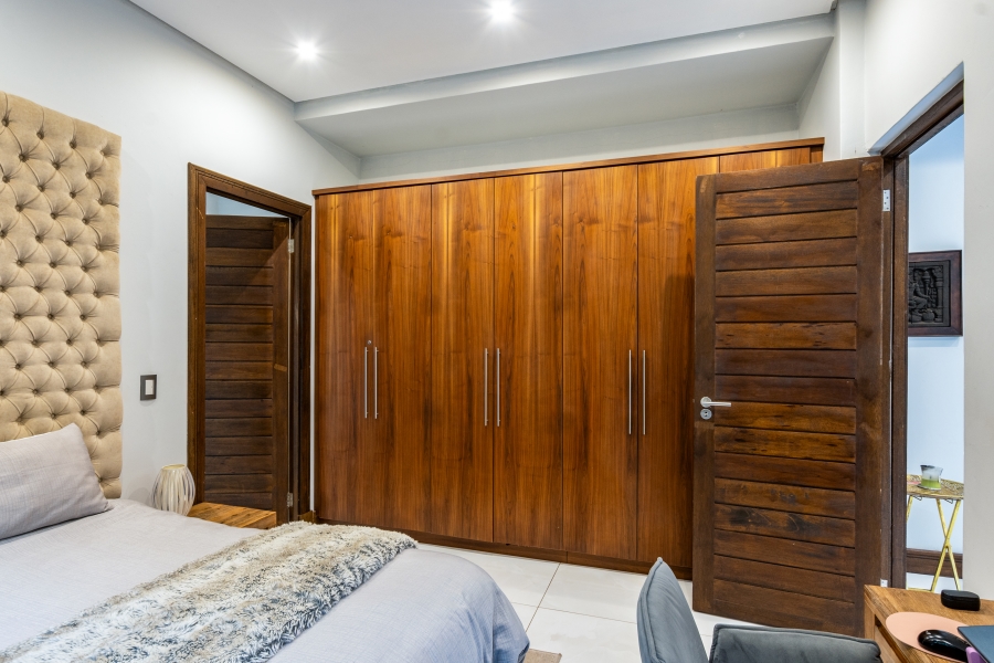 5 Bedroom Property for Sale in Simbithi Eco Estate KwaZulu-Natal