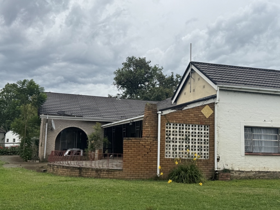 3 Bedroom Property for Sale in Weenen KwaZulu-Natal