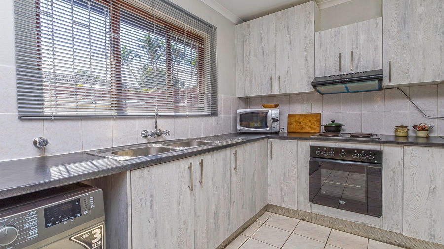 3 Bedroom Property for Sale in Waterfall KwaZulu-Natal