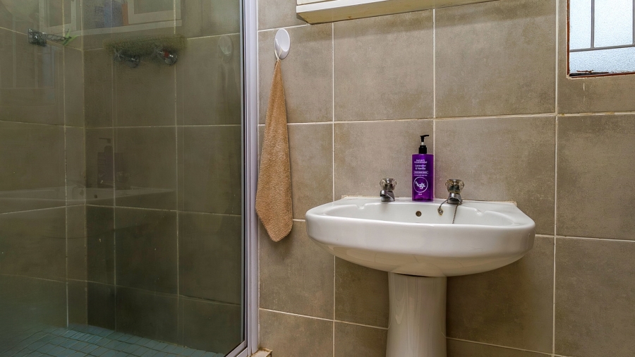 3 Bedroom Property for Sale in Waterfall KwaZulu-Natal