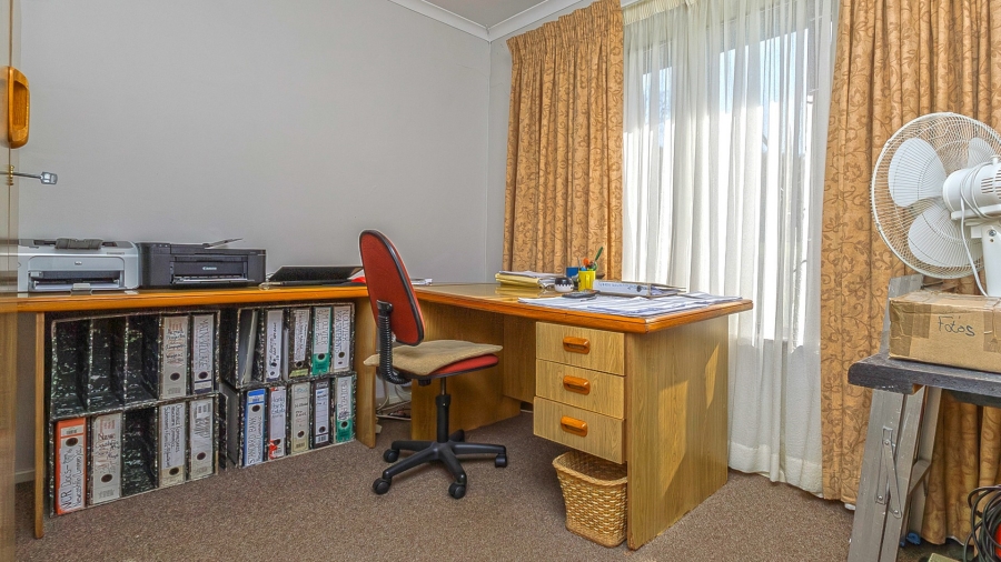3 Bedroom Property for Sale in Waterfall KwaZulu-Natal