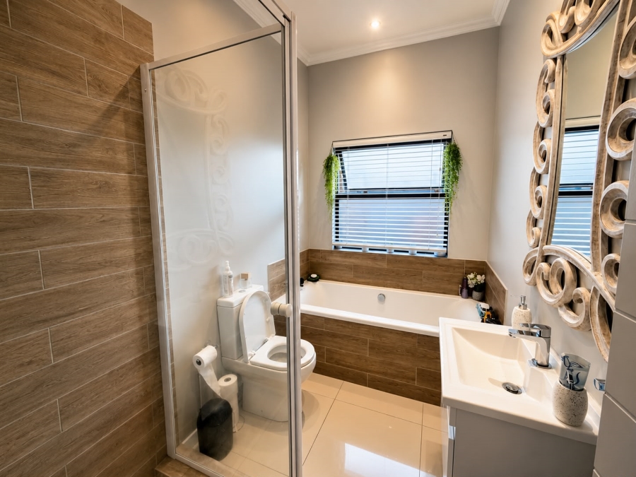 3 Bedroom Property for Sale in Palm Lakes Estate KwaZulu-Natal