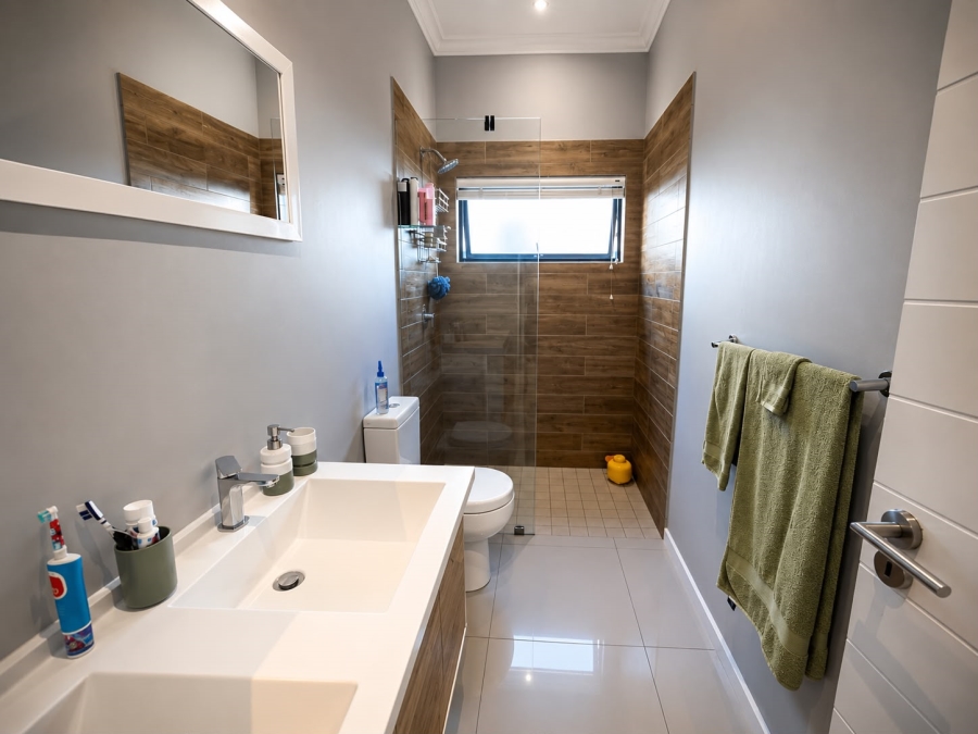 3 Bedroom Property for Sale in Palm Lakes Estate KwaZulu-Natal