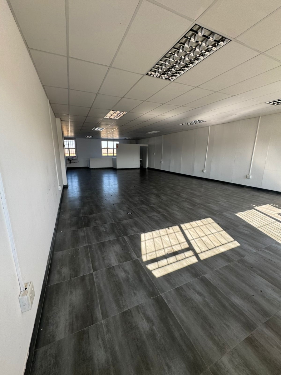 To Let Commercial Property for Rent in Mountain Rise KwaZulu-Natal