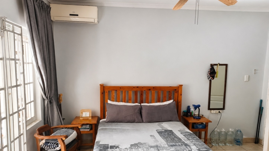 6 Bedroom Property for Sale in Durban North KwaZulu-Natal
