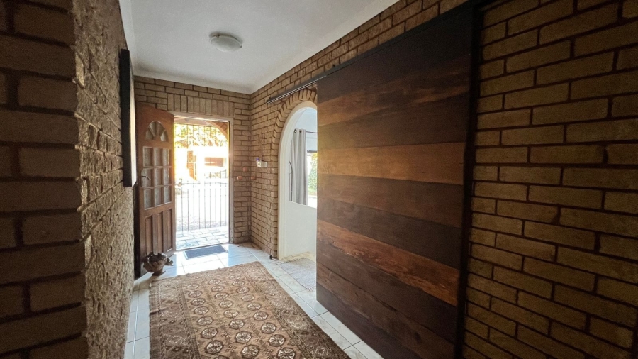 4 Bedroom Property for Sale in Brighton Beach KwaZulu-Natal