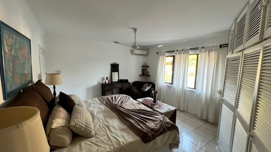 4 Bedroom Property for Sale in Brighton Beach KwaZulu-Natal