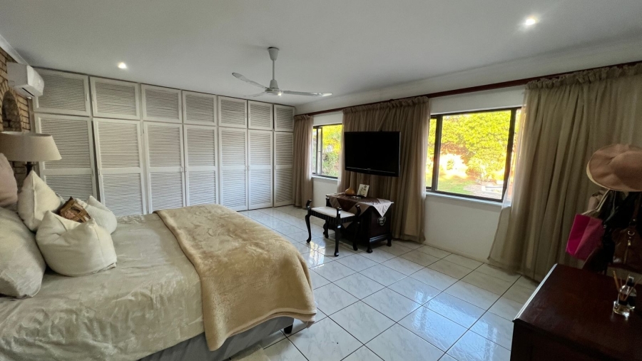 4 Bedroom Property for Sale in Brighton Beach KwaZulu-Natal