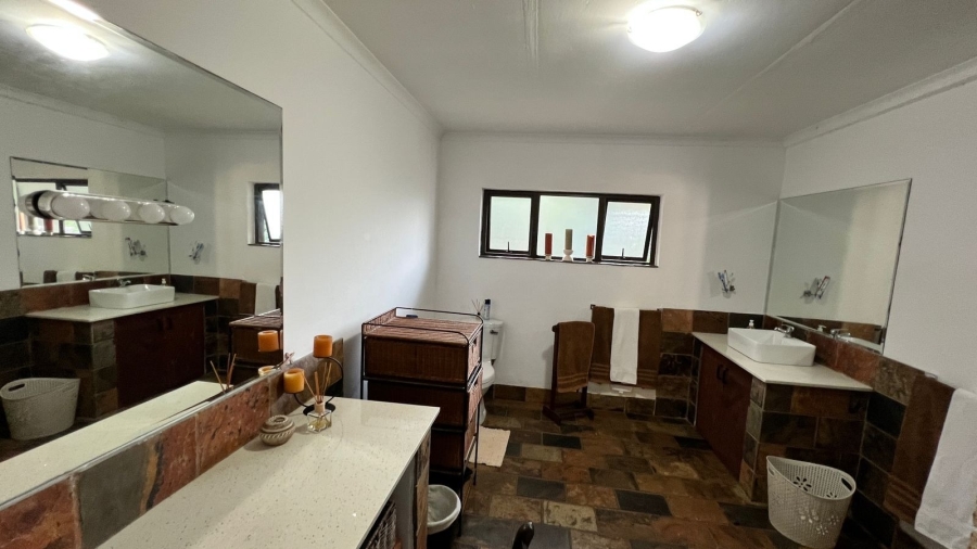 4 Bedroom Property for Sale in Brighton Beach KwaZulu-Natal