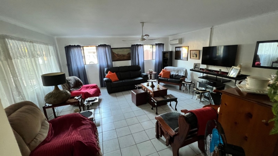 4 Bedroom Property for Sale in Brighton Beach KwaZulu-Natal