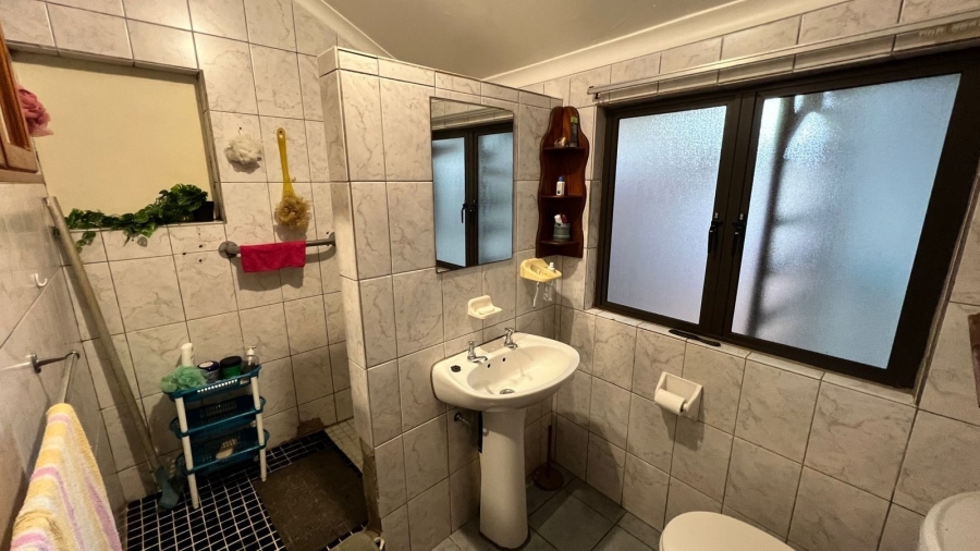 4 Bedroom Property for Sale in Brighton Beach KwaZulu-Natal