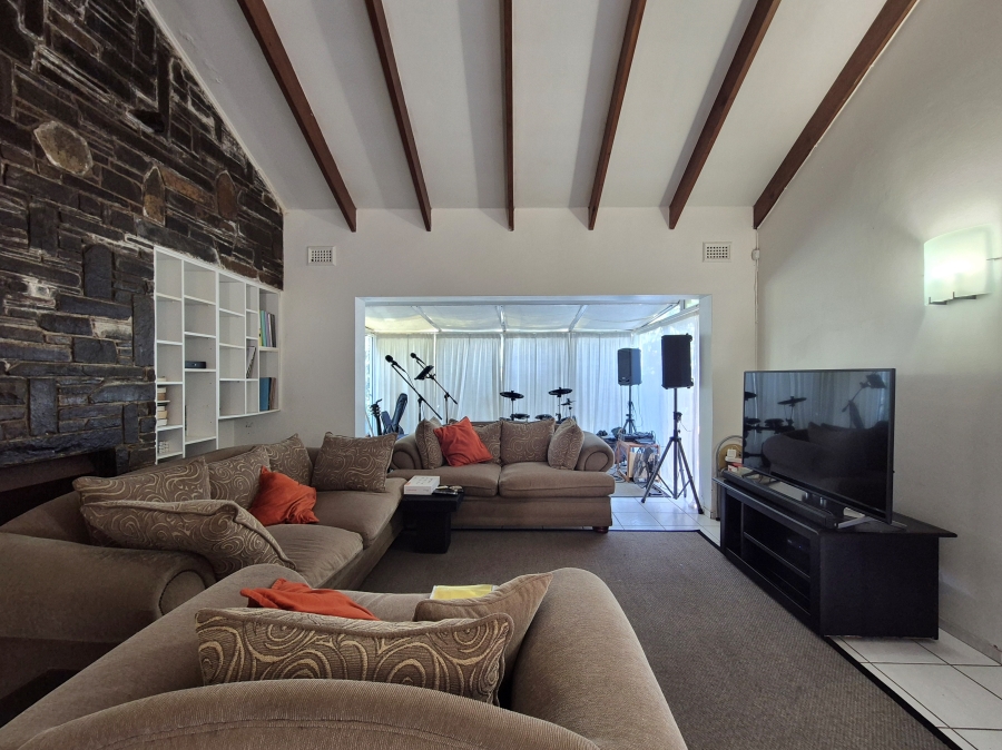 4 Bedroom Property for Sale in Westbrook KwaZulu-Natal