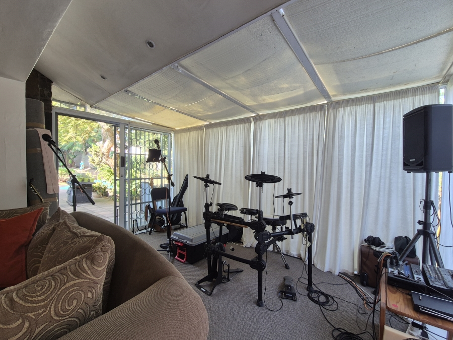 4 Bedroom Property for Sale in Westbrook KwaZulu-Natal