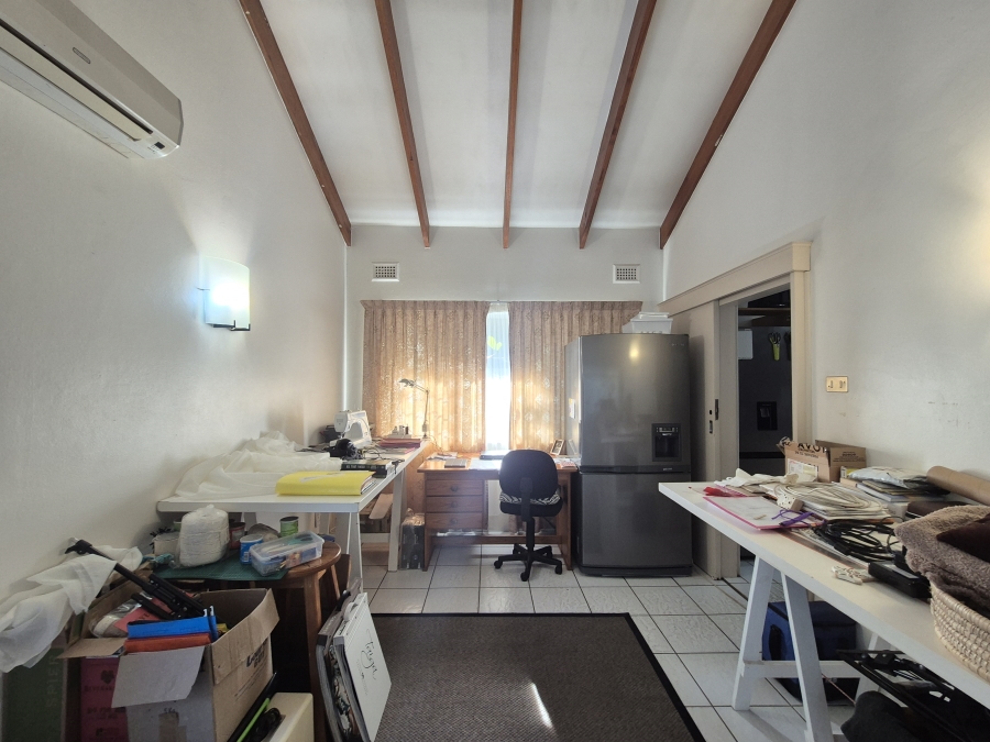 4 Bedroom Property for Sale in Westbrook KwaZulu-Natal